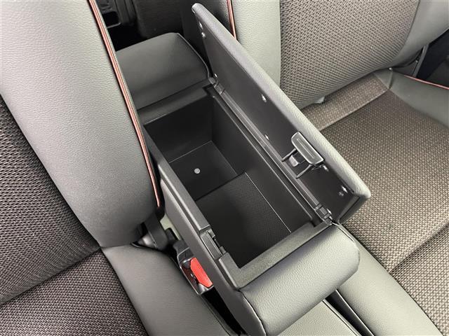 スペーシアカスタム ハイブリッドＸＳ　届出済未使用車　４ＷＤ　９型純正ナビ　全方位モニター　ヘッドアップディスプレイ　デュアルセンサーブレーキサポートＩＩ　アダプティブクルーズコントロール　レーンキープアシスト　オートマチックハイビーム（30枚目）