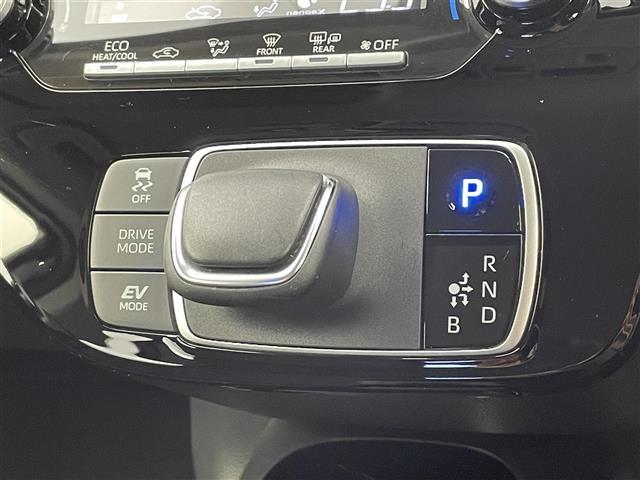 アクア Ｇ　純正ナビ　ｂｌｕｅｔｏｏｔｈ　バックカメラ　前後コーナーセンサー　ビルトインＥＴＣ　社外前ドラレコ　オートライト　ＬＥＤ　スマートキー　ＡＣＣ　プリクラッシュ　レーンキープ　先行車発進告知（17枚目）