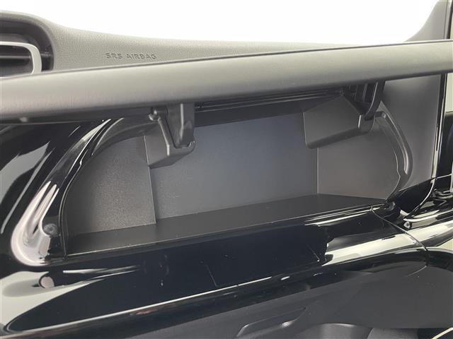 アクア Ｇ　純正ナビ　ｂｌｕｅｔｏｏｔｈ　バックカメラ　前後コーナーセンサー　ビルトインＥＴＣ　社外前ドラレコ　オートライト　ＬＥＤ　スマートキー　ＡＣＣ　プリクラッシュ　レーンキープ　先行車発進告知（27枚目）