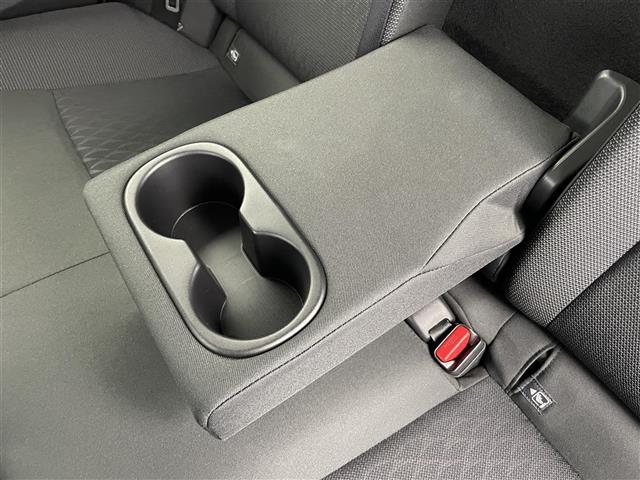 アクア Ｇ　純正ナビ　ｂｌｕｅｔｏｏｔｈ　バックカメラ　前後コーナーセンサー　ビルトインＥＴＣ　社外前ドラレコ　オートライト　ＬＥＤ　スマートキー　ＡＣＣ　プリクラッシュ　レーンキープ　先行車発進告知（31枚目）