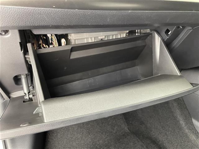 アクア Ｚ　純正１０型ディスプレイオーディオ　全方位カメラ　ドライブレコーダー　ＥＴＣ　ブラインドスポットモニター　衝突被害軽減システム　レーダークルーズコントロール　コーナーセンサー　純正アルミホイール　保証書（29枚目）