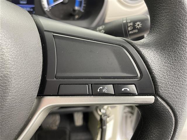 ｅＫワゴン Ｍ　カーオーディオ　ラジオ／ＣＤ／ＡＵＸ　衝突被害軽減ブレーキ　コーナーセンサー前後　横滑り防止装置　ＡＢＳ　シートヒーター　リモコンキー　社外フロアマット　ベンチシート　アイドリングストップ　ドアバイザ（4枚目）