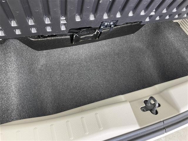 ｅＫワゴン Ｍ　カーオーディオ　ラジオ／ＣＤ／ＡＵＸ　衝突被害軽減ブレーキ　コーナーセンサー前後　横滑り防止装置　ＡＢＳ　シートヒーター　リモコンキー　社外フロアマット　ベンチシート　アイドリングストップ　ドアバイザ（28枚目）