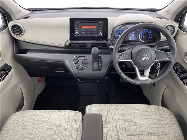 ｅＫワゴン Ｍ　カーオーディオ　ラジオ／ＣＤ／ＡＵＸ　衝突被害軽減ブレーキ　コーナーセンサー前後　横滑り防止装置　ＡＢＳ　シートヒーター　リモコンキー　社外フロアマット　ベンチシート　アイドリングストップ　ドアバイザ（42枚目）