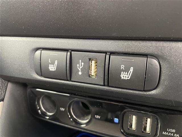 ヤリス ハイブリッドＺ　純正ディスプレイオーディオ　全方位カメラ　ドライブレコーダー　ＥＴＣ　シートヒーター　ハンドルヒーター　ブラインドスポットモニター　トヨタセーフティセンス　コーナーセンサー　モデリスタアルミホイール（18枚目）