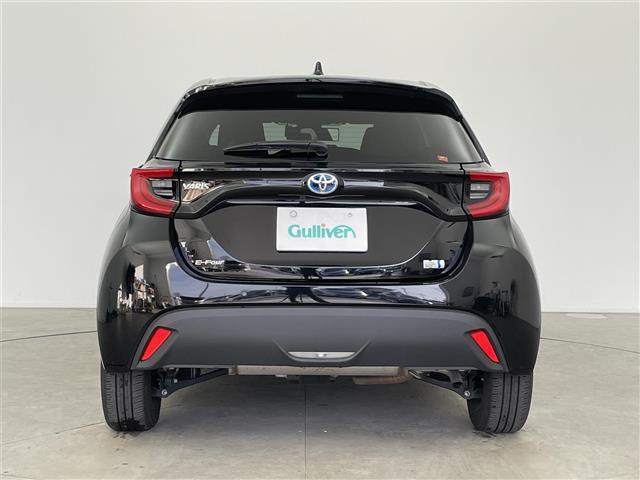 ヤリス ハイブリッドＺ　純正ディスプレイオーディオ　全方位カメラ　ドライブレコーダー　ＥＴＣ　シートヒーター　ハンドルヒーター　ブラインドスポットモニター　トヨタセーフティセンス　コーナーセンサー　モデリスタアルミホイール（36枚目）