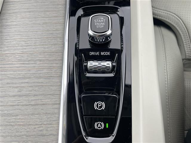 店頭販売もしておりますので、先に在庫が無くなってしまうこともございます。気になる車はまずはお問い合わせください！