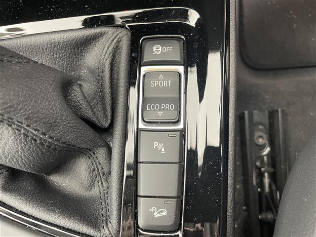 Ｘ１ ｘＤｒｉｖｅ　１８ｄ　４ＷＤ　ＨＤＤナビ（ＡＭ／ＦＭ／ＢＴ／ＣＤ／ＤＶＤ　バックカメラ　ヘッドアップディスプレイ　コーナーセンサー　前後　レーダークルーズコントロール　レーンキープアシスト　駐車標識自動作動　横滑り防止装置（21枚目）