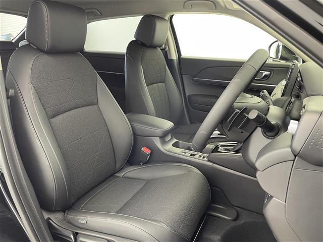 ヴェゼル e:HEV Z 登録済未使用車 純正9型ホンダコネクトディスプレイ フルセグTV バックカメラ 衝突軽減ブレーキ アダプティブクルーズコントロール レーンキープアシスト ブラインドスポットモニター オートハイビーム(19枚目)