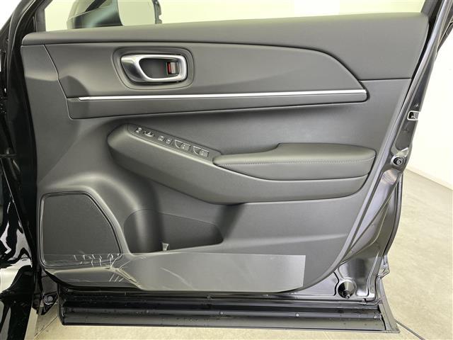 ヴェゼル e:HEV Z 登録済未使用車 純正9型ホンダコネクトディスプレイ フルセグTV バックカメラ 衝突軽減ブレーキ アダプティブクルーズコントロール レーンキープアシスト ブラインドスポットモニター オートハイビーム(20枚目)