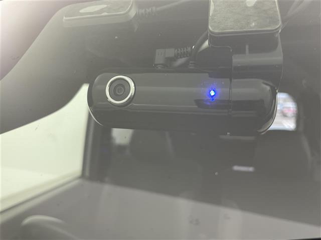 タント カスタムＲＳ　社外ナビ　バックカメラ　両側パワースライドドア　衝突被害軽減ブレーキ　レーンキープアシスト　オートマチックハイビーム　ＬＥＤヘッドライト　コーナーセンサー前後　ハーフレザーシート　ドラレコ　ＥＴＣ（2枚目）