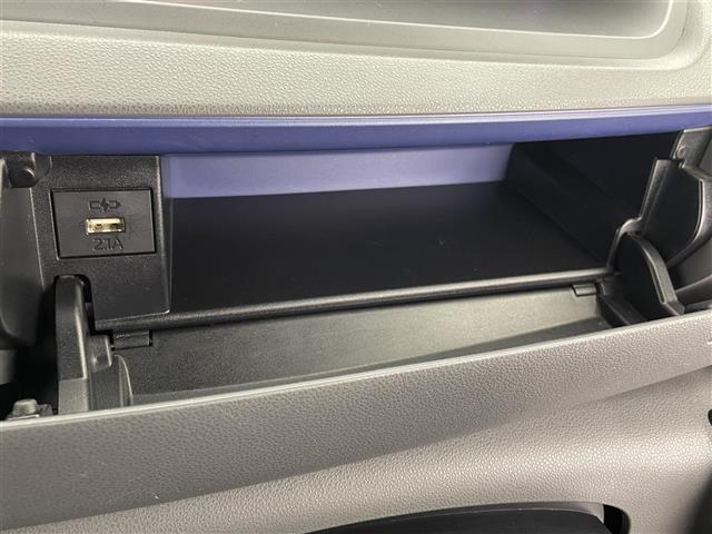 タント カスタムＲＳ　社外ナビ　バックカメラ　両側パワースライドドア　衝突被害軽減ブレーキ　レーンキープアシスト　オートマチックハイビーム　ＬＥＤヘッドライト　コーナーセンサー前後　ハーフレザーシート　ドラレコ　ＥＴＣ（20枚目）