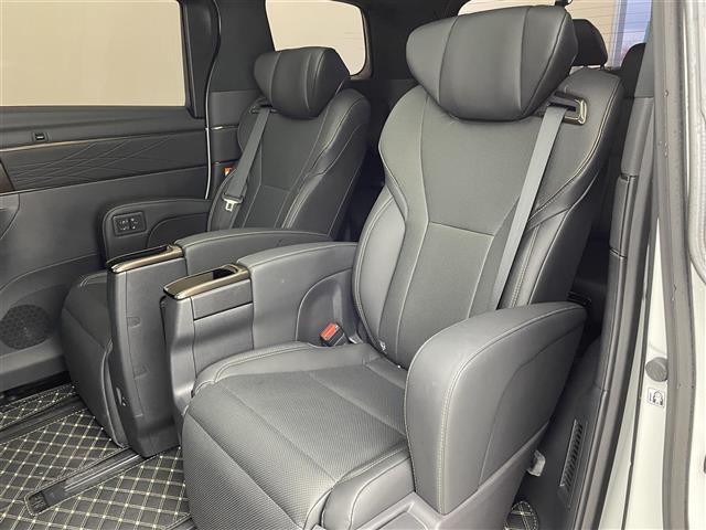 アルファード Z 純正14型ナビ 全方位カメラ 純正後席モニター ヘッドアップディスプレイ レザーシート シートヒーター エアシート トヨタセーフティセンス 左右独立ムーンルーフ ハンドルヒーター ドライブレコーダー(29枚目)