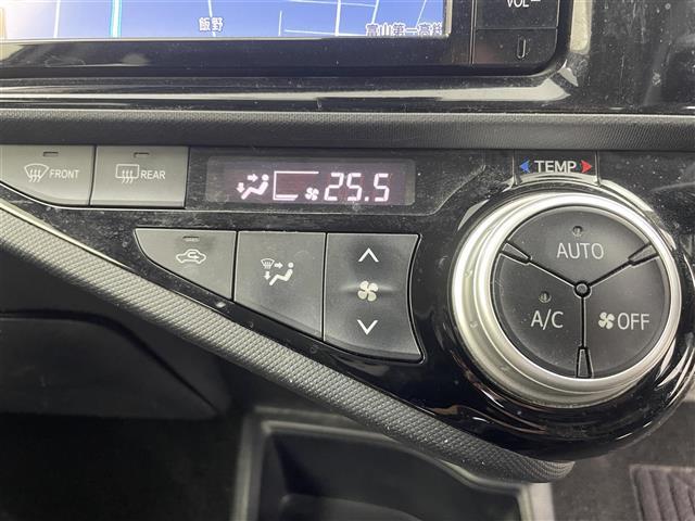 アクア Ｇ　ワンオーナー　純正ＳＤナビ（ＮＳＺＴ－Ｗ６４）（ＡＭ／ＦＭ／ＣＤ／ＤＶＤ／ＢＴ）　バックカメラ　衝突軽減システム　レーンキープアシスト　横滑り防止装置　盗難防止装置　ＥＴＣ　フロアマット純正（20枚目）