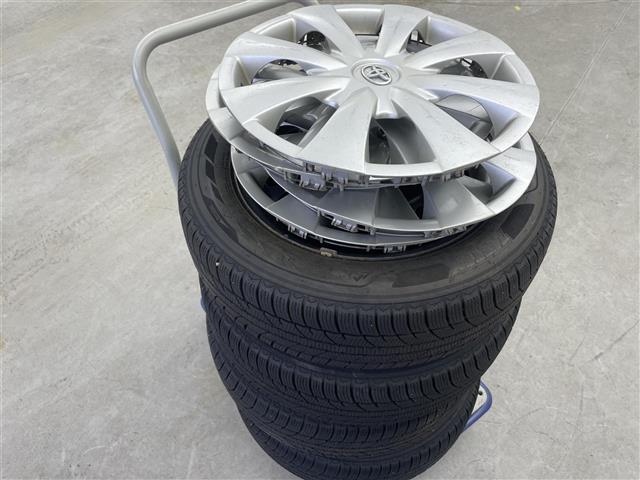 アクア Ｓスタイルブラック　社外ＳＤナビ（ＥＸ８Ｖ）（ＡＭ／ＦＭ／ＣＤ／ＤＶＤ／ＢＴ）フルセグＴＶ　バックカメラ　衝突軽減システム　レーンキープアシスト　横滑り防止装置　盗難防止装置　オートマチックハイビーム　ＥＴＣ　社外ＡＷ（2枚目）