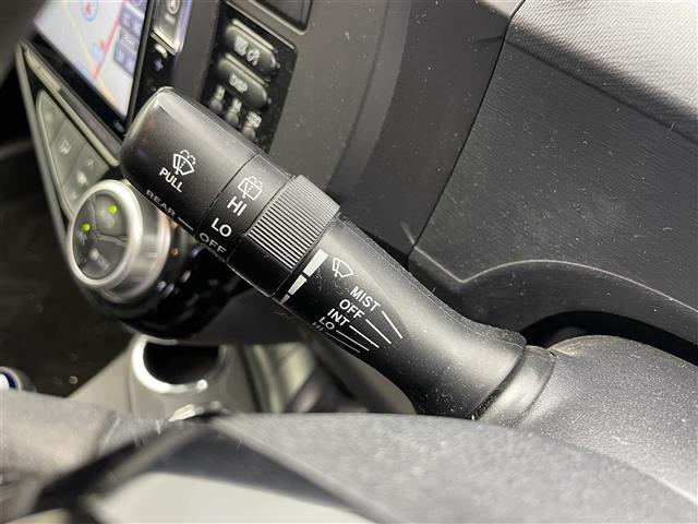 アクア Ｓスタイルブラック　社外ＳＤナビ（ＥＸ８Ｖ）（ＡＭ／ＦＭ／ＣＤ／ＤＶＤ／ＢＴ）フルセグＴＶ　バックカメラ　衝突軽減システム　レーンキープアシスト　横滑り防止装置　盗難防止装置　オートマチックハイビーム　ＥＴＣ　社外ＡＷ（10枚目）