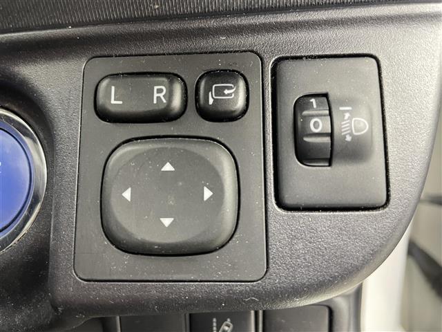 アクア Ｓスタイルブラック　社外ＳＤナビ（ＥＸ８Ｖ）（ＡＭ／ＦＭ／ＣＤ／ＤＶＤ／ＢＴ）フルセグＴＶ　バックカメラ　衝突軽減システム　レーンキープアシスト　横滑り防止装置　盗難防止装置　オートマチックハイビーム　ＥＴＣ　社外ＡＷ（14枚目）