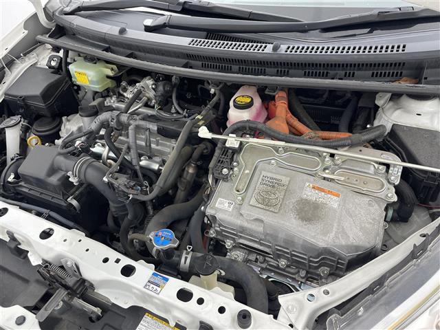 アクア Ｓスタイルブラック　社外ＳＤナビ（ＥＸ８Ｖ）（ＡＭ／ＦＭ／ＣＤ／ＤＶＤ／ＢＴ）フルセグＴＶ　バックカメラ　衝突軽減システム　レーンキープアシスト　横滑り防止装置　盗難防止装置　オートマチックハイビーム　ＥＴＣ　社外ＡＷ（40枚目）