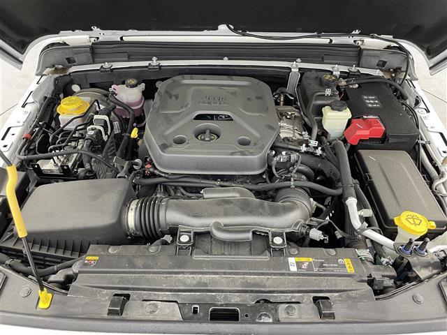 ジープ・ラングラーアンリミテッド サハラ　１オーナー　純正ナビ（ｂｌｕｅｔｏｏｔｈ　フルセグＴＶ）　バックカメラ　純正前後ドラレコ　黒革シート　シートヒーター　ＬＥＤ　フォグ　ＡＣＣ　自動緊急ブレーキ　ブラインドスポット　ヒーテッドステア（40枚目）