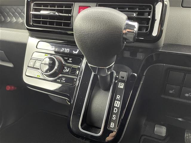 タント カスタムXセレクション 純正ナビ(CD DVD フルセグTV bluetooth) バックカメラ 前後コーナーセンサー スマートアシスト(衝突軽減ブレーキ) ドラレコ 両側パワースライド 運転席ロングスライド LED フォグ(7枚目)