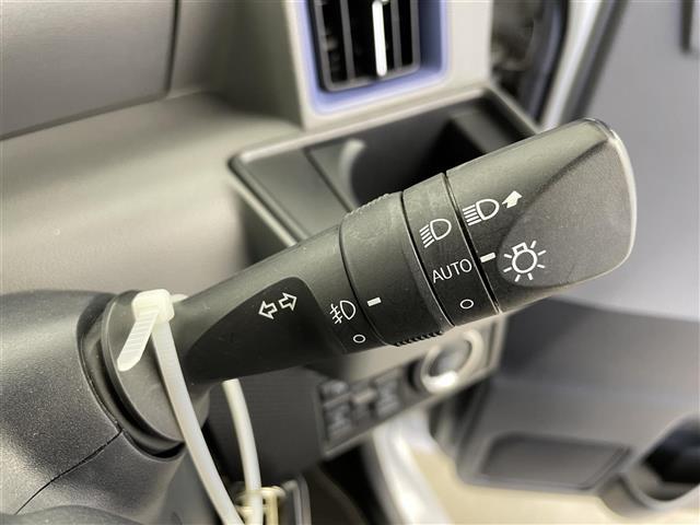 タント カスタムXセレクション 純正ナビ(CD DVD フルセグTV bluetooth) バックカメラ 前後コーナーセンサー スマートアシスト(衝突軽減ブレーキ) ドラレコ 両側パワースライド 運転席ロングスライド LED フォグ(11枚目)