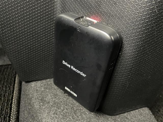 タント カスタムXセレクション 純正ナビ(CD DVD フルセグTV bluetooth) バックカメラ 前後コーナーセンサー スマートアシスト(衝突軽減ブレーキ) ドラレコ 両側パワースライド 運転席ロングスライド LED フォグ(22枚目)