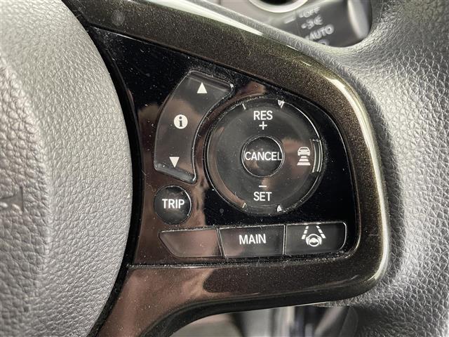 Ｎ－ＢＯＸカスタム Ｇ・Ｌホンダセンシング　純正ナビ　バックカメラ　ビルトインＥＴＣ　両側パワースライドドア　シートヒーター　衝突被害軽減システム　レーダークルーズコントロール　横滑り防止装置　純正アルミホイール　純正フロアマット　スマートキー（11枚目）