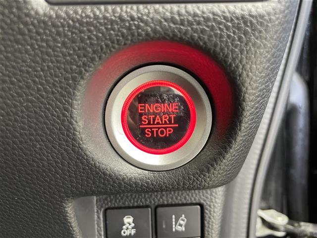 Ｎ－ＢＯＸカスタム Ｇ・Ｌホンダセンシング　純正ナビ　バックカメラ　ビルトインＥＴＣ　両側パワースライドドア　シートヒーター　衝突被害軽減システム　レーダークルーズコントロール　横滑り防止装置　純正アルミホイール　純正フロアマット　スマートキー（16枚目）