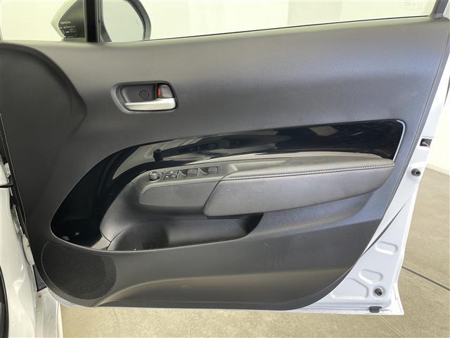 アクア Ｚ　純正１０．５型ＤＡ　フルセグＴＶ　パノラミックビューモニター　ヘッドアップディスプレイ　モデリスタ　レーダークルーズコントロール　プリクラッシュセーフティ　アドバンスドパーク　ブラインドスポットモニタ（25枚目）