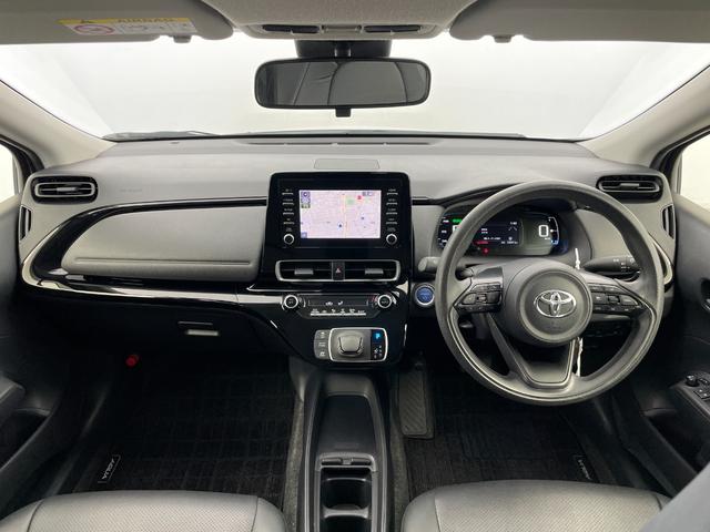 アクア Ｘ　純正ディスプレイオーディオ　パノラミックビューモニター　プリクラッシュセーフティ　レーダークルーズコントロール　レーンディパーチャーアラート　オートマチックハイビーム　ＬＥＤヘッドライト　ＡＣ１００Ｖ（2枚目）