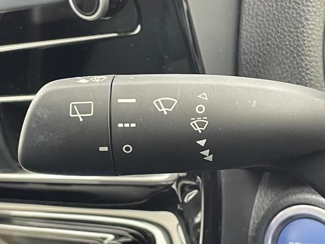 アクア Ｘ　純正ディスプレイオーディオ　パノラミックビューモニター　プリクラッシュセーフティ　レーダークルーズコントロール　レーンディパーチャーアラート　オートマチックハイビーム　ＬＥＤヘッドライト　ＡＣ１００Ｖ（12枚目）