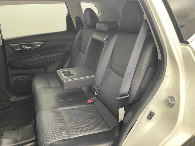 エクストレイル 20Xtt エマージェンシーブレーキパッケージ 4WD 純正ナビ DVD BT フルセグTV 全方位カメラ クルコン 前後コーナーセンサー 前席シートヒーター パワーバックドア エマージェンシーブレーキ レーンキープアシスト ETC LED(34枚目)