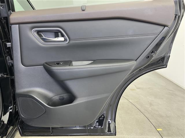 エクストレイル G e-4ORCE BOSEサウンド サンルーフ 純正12.3型ナビ 全方位カメラ ドラレコ ETC プロパイロット レザーシート パワーシート シートヒーター ヘッドアップディスプレイ ブラインドスポットモニター(29枚目)