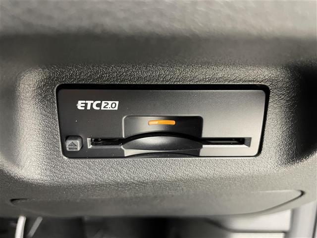 エクストレイル G e-4ORCE 純正12.3型ナビ 全方位カメラ ETC ヘッドアップディスプレイ ブラインドスポットモニター レザーシート パワーシート シートヒーター プロパイロット デジタルインナーミラー ハンドルヒーター(4枚目)