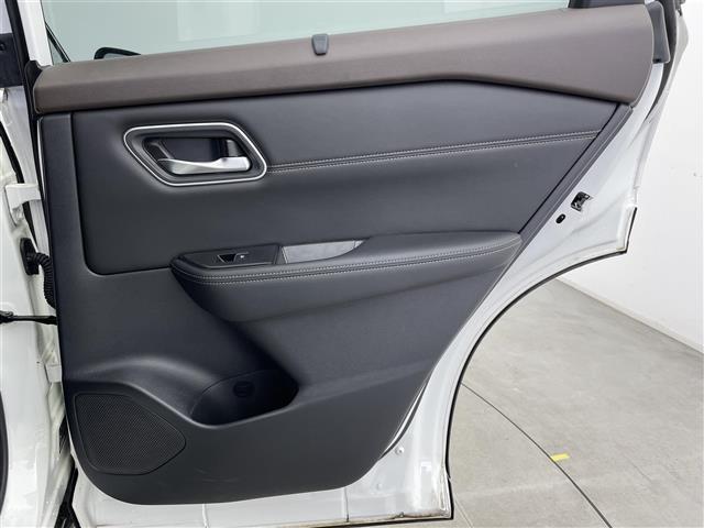 エクストレイル G e-4ORCE 純正12.3型ナビ 全方位カメラ ETC ヘッドアップディスプレイ ブラインドスポットモニター レザーシート パワーシート シートヒーター プロパイロット デジタルインナーミラー ハンドルヒーター(29枚目)