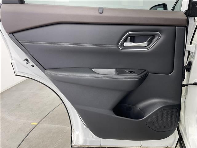 エクストレイル G e-4ORCE 純正12.3型ナビ 全方位カメラ ETC ヘッドアップディスプレイ ブラインドスポットモニター レザーシート パワーシート シートヒーター プロパイロット デジタルインナーミラー ハンドルヒーター(31枚目)