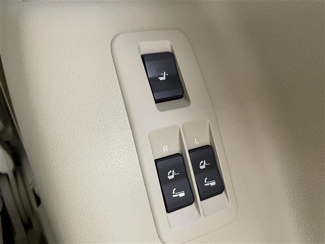 ランドクルーザープラド ＴＸ　Ｌパッケージ　マットブラックエディション　サンルーフ　純正ナビ　バックカメラ　レザーシート　パワーシート　シートヒーター　シートベンチレーション　衝突被害軽減システム　レーダークルーズコントロール　コーナーセンサー　純正アルミホイール　ＤＶＤ（31枚目）