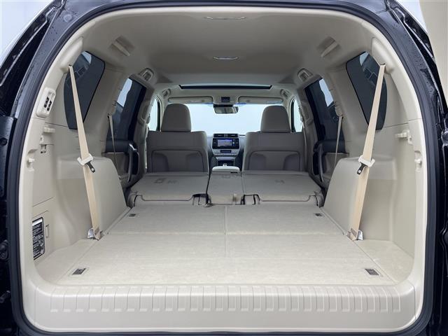 ランドクルーザープラド ＴＸ　Ｌパッケージ　マットブラックエディション　サンルーフ　純正ナビ　バックカメラ　レザーシート　パワーシート　シートヒーター　シートベンチレーション　衝突被害軽減システム　レーダークルーズコントロール　コーナーセンサー　純正アルミホイール　ＤＶＤ（33枚目）