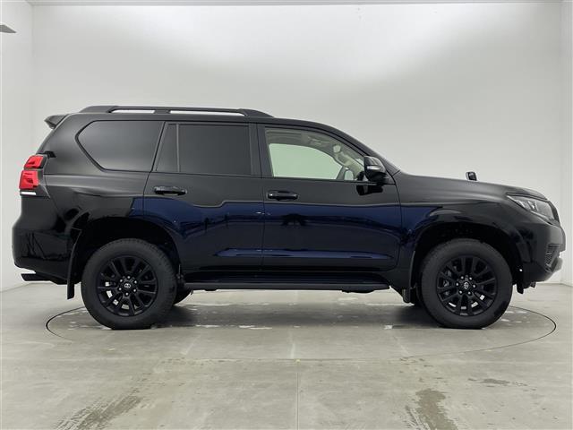 ランドクルーザープラド ＴＸ　Ｌパッケージ　マットブラックエディション　サンルーフ　純正ナビ　バックカメラ　レザーシート　パワーシート　シートヒーター　シートベンチレーション　衝突被害軽減システム　レーダークルーズコントロール　コーナーセンサー　純正アルミホイール　ＤＶＤ（38枚目）