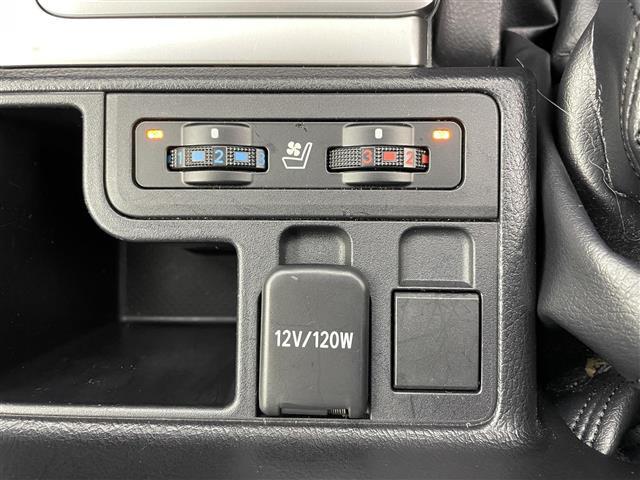 ランドクルーザープラド ＴＸ　Ｌパッケージ　マットブラックエディション　サンルーフ　社外ナビ　バックカメラ　ドラレコ　ＥＴＣ　レザーシート　パワーシート　シートヒーター　シートベンチレーション　トヨタセーフティセンス　コーナーセンサー　純正アルミホイール　オートＬＥＤ（22枚目）