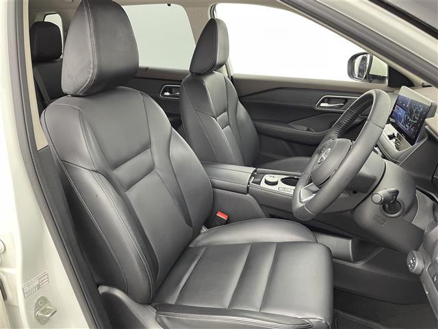 エクストレイル G e-4ORCE ☆メーカー12.3インチナビ☆AM/FM/Bluetooth☆フルセグTV☆アラウンドビューモニター☆プロパイロット☆パーキングアシスト☆衝突被害軽減ブレーキ☆踏み間違い衝突防止支援☆HUD☆BSM(23枚目)