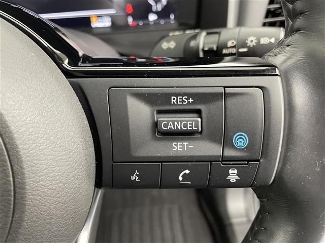 エクストレイル G e-4ORCE ☆メーカー12.3インチナビ☆AM/FM/Bluetooth/AppleCarPlay☆フルセグTV☆アラウンドビューモニター☆プロパイロット☆パーキングアシスト☆衝突被害軽減ブレーキ☆前後ソナー(10枚目)