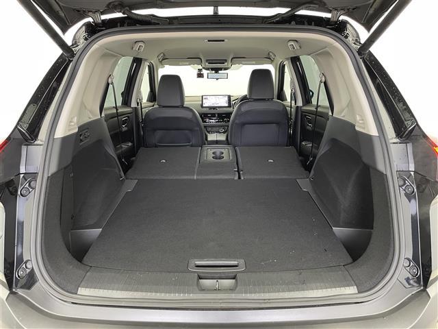 エクストレイル G e-4ORCE ☆メーカー12.3インチナビ☆AM/FM/Bluetooth/AppleCarPlay☆フルセグTV☆アラウンドビューモニター☆プロパイロット☆パーキングアシスト☆衝突被害軽減ブレーキ☆前後ソナー(33枚目)