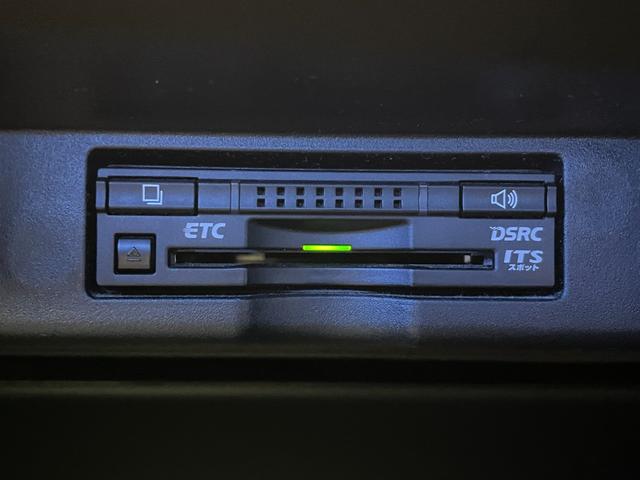 ハリアー プレミアム サンルーフ 純正ナビ バックカメラ ドラレコ ETC レザーシート パワーシート メモリシート シートヒーター 衝突被害軽減システム クルーズコントロール レーンキープアシスト 純正アルミホイール(5枚目)