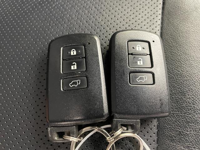 ハリアー プレミアム サンルーフ 純正ナビ バックカメラ ドラレコ ETC レザーシート パワーシート メモリシート シートヒーター 衝突被害軽減システム クルーズコントロール レーンキープアシスト 純正アルミホイール(6枚目)