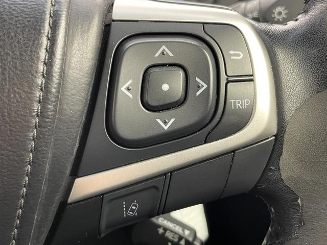 ハリアー プレミアム サンルーフ 純正ナビ バックカメラ ドラレコ ETC レザーシート パワーシート メモリシート シートヒーター 衝突被害軽減システム クルーズコントロール レーンキープアシスト 純正アルミホイール(11枚目)