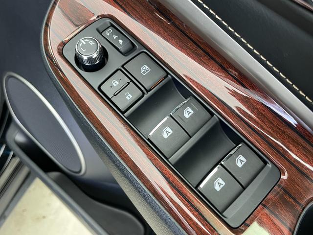 ハリアー プレミアム サンルーフ 純正ナビ バックカメラ ドラレコ ETC レザーシート パワーシート メモリシート シートヒーター 衝突被害軽減システム クルーズコントロール レーンキープアシスト 純正アルミホイール(23枚目)