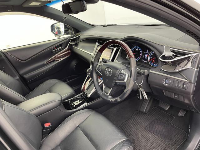 ハリアー プレミアム サンルーフ 純正ナビ バックカメラ ドラレコ ETC レザーシート パワーシート メモリシート シートヒーター 衝突被害軽減システム クルーズコントロール レーンキープアシスト 純正アルミホイール(24枚目)