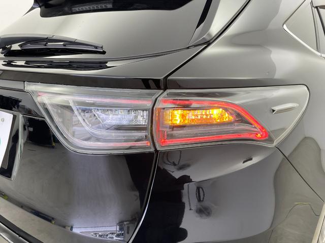 ハリアー プレミアム サンルーフ 純正ナビ バックカメラ ドラレコ ETC レザーシート パワーシート メモリシート シートヒーター 衝突被害軽減システム クルーズコントロール レーンキープアシスト 純正アルミホイール(56枚目)