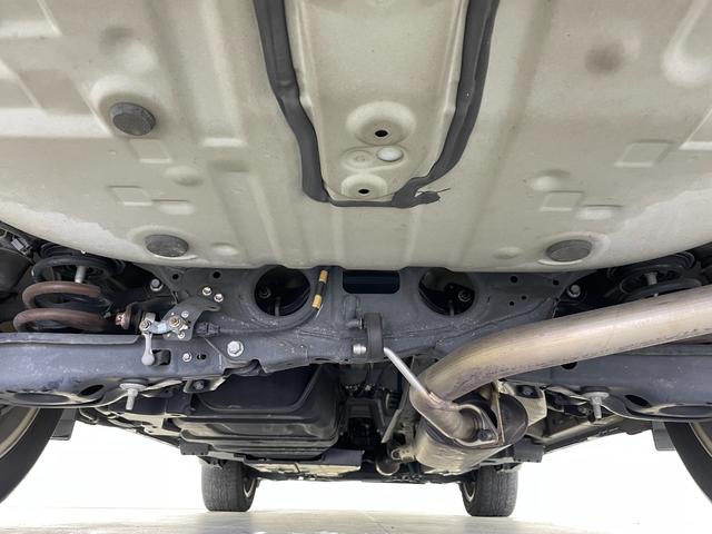 ハリアー プレミアム サンルーフ 純正ナビ バックカメラ ドラレコ ETC レザーシート パワーシート メモリシート シートヒーター 衝突被害軽減システム クルーズコントロール レーンキープアシスト 純正アルミホイール(64枚目)